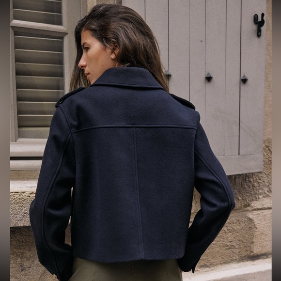 Zara gold button soft touch jacket - Picture 3 of 7